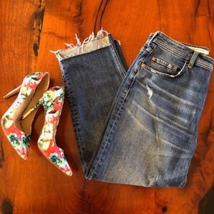 ANTHROPOLOGIE Pilcro Boyfriend Raw Hem Jeans 30